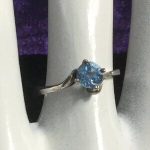 Vintage Blue Topaz Solitaire Ring • Sterling Silver 925 • Size 5.5 -5.75